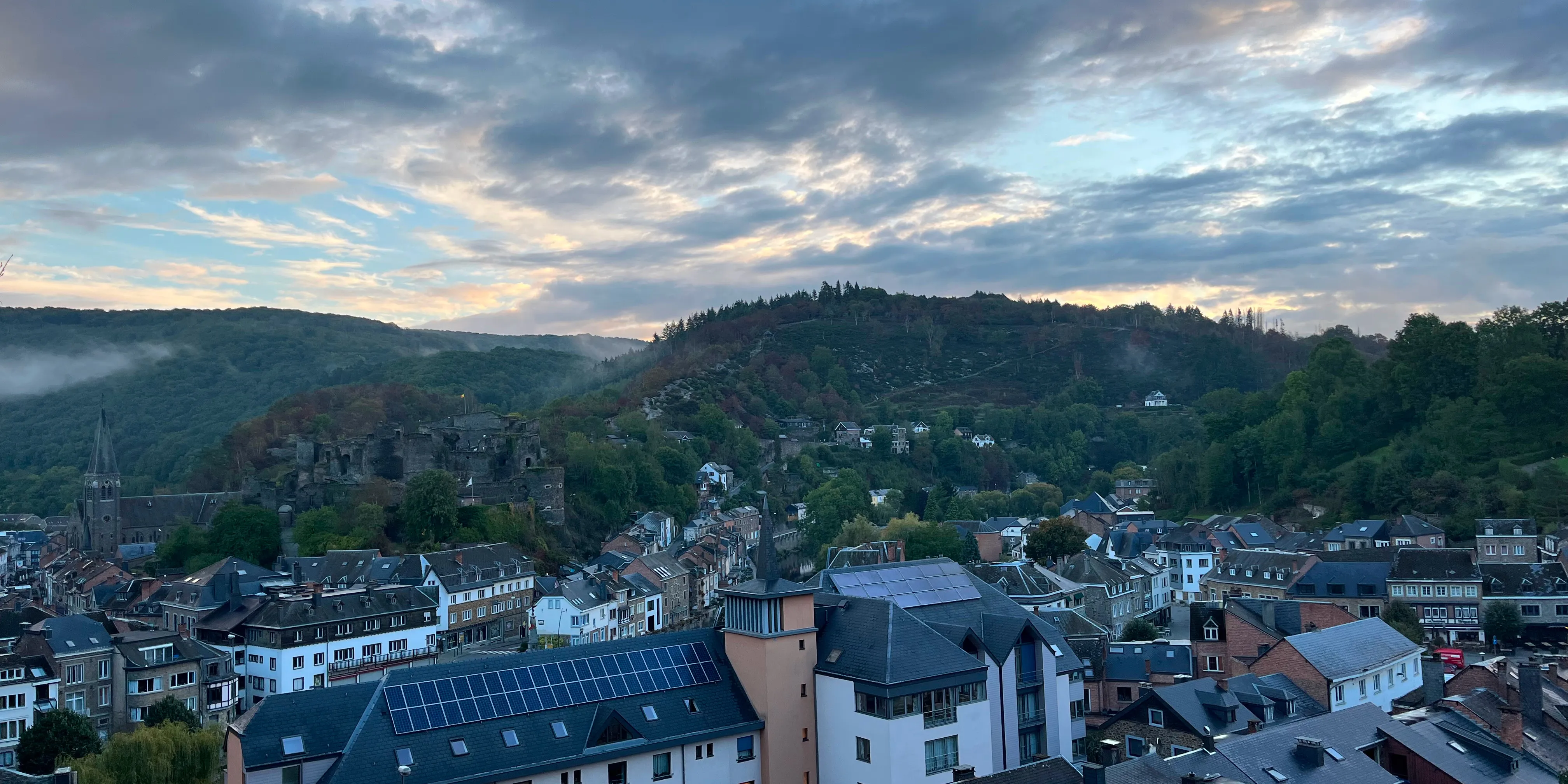 Panorama of the City of La Roche-en-Ardenne Ⓒ 2025 CC BY-NC 4.0 Gilles Bailleux